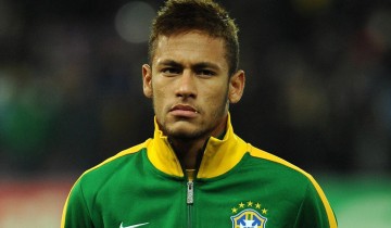 【 赛事分析】成都蓉城瞄准明年桂冠！三笔关键续约推进，但两员留队恐拖后腿