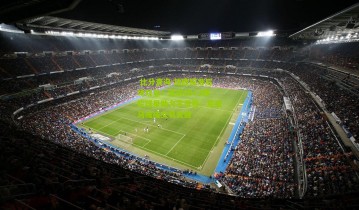  比分查询-雄鹿瞄准后场双星！追求20+3摆烂球星助力字母哥，库兹马或成交易关键