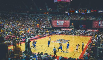  比分查询|曼城主场迎战利兹联，蓝月亮全力出击终结连败颓势